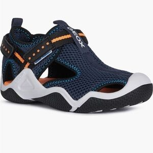 NWOT Geox boys Wader sandal 4 Eu36